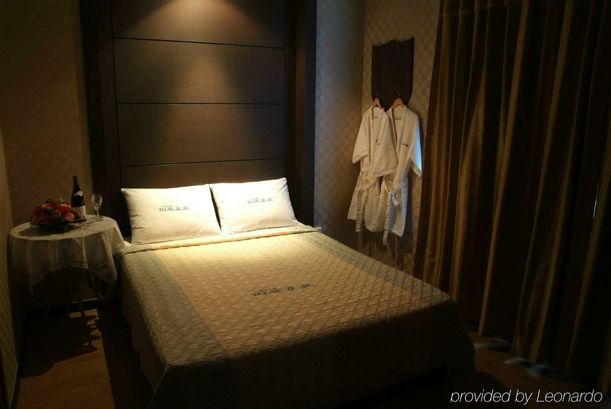 Hotel Parkwood Incheon Airport Pokoj fotografie